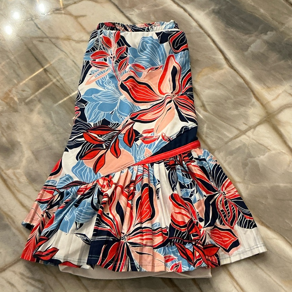 Tail Blue and Red Floral Tennis Skirt - Size M - Like New Condition - Picture 5 of 6